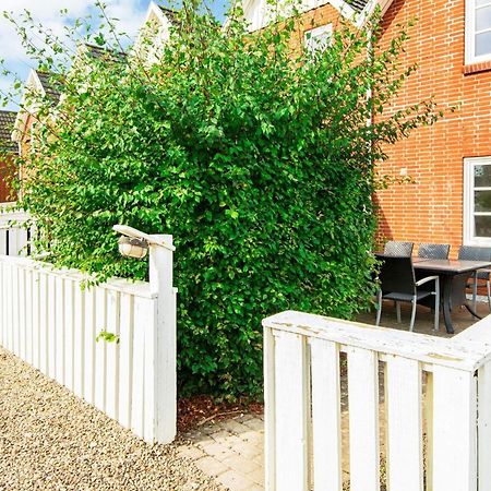 4 Person Holiday Home In R M Sønderby Exterior foto